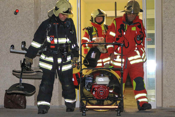 Das Treppenhaus wurde von der Feuerwehr belüftet.