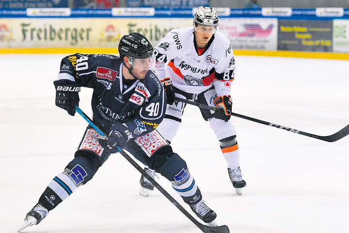 Wenn Nick Huard (v.) gegen Frankfurt in dieser Saison spielte, dann traf er bisher immer. Gestern fehlte der Eislöwen-Stürmer leider verletzt.