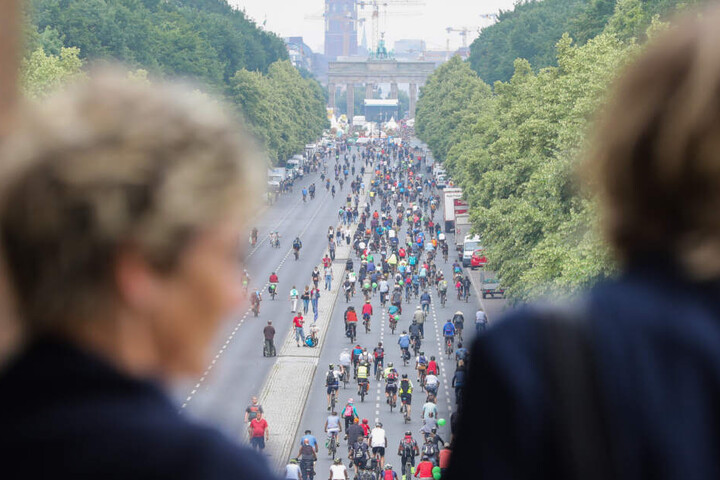 Das Motto der Sternfahrt 2018 lautete: "Mobilitätsgesetz verabschieden - für saubere Luft und ein fahrradfreundliches Berlin".