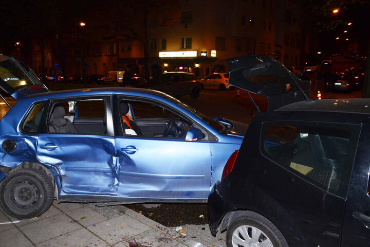 Der 70-jährige Polo-Fahrer erlitt schwere Verletzungen, seine Beifahrerin leichte.