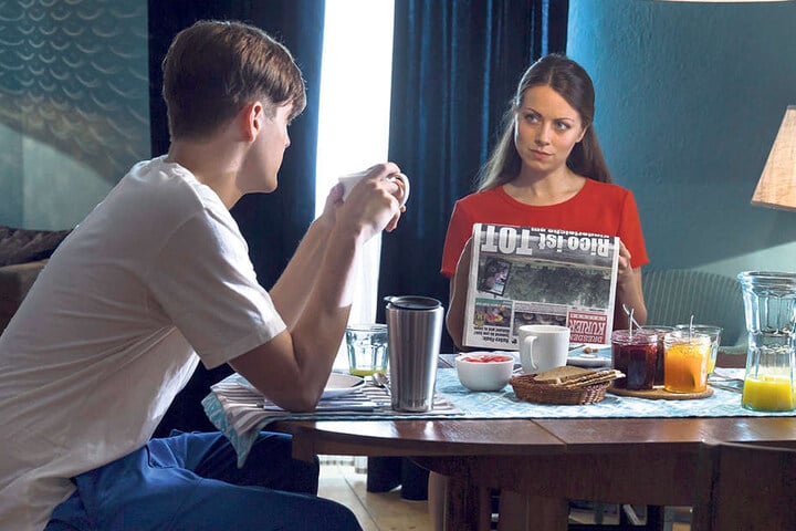 Jennifer Wolf (Alice Dwyer, 26) weiß, dass ihr Freund René (Benjamin Lillie, 32) einen Hang zu Kindern hat.