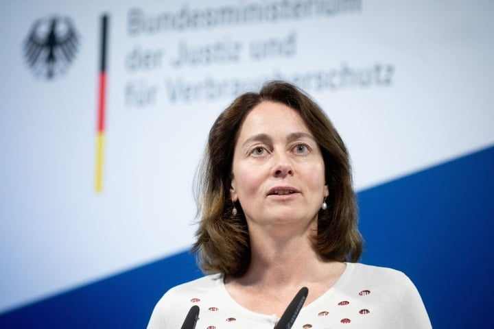 Bundesjustizministerin Katarina Barley (SPD) eröffnet die Ausstellung am Mittwoch im Bundesverwaltungsgericht Leipzig.