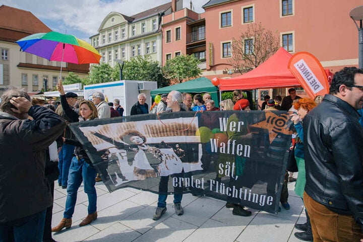 In Bautzen demonstrierte die NPD - doch 600 Menschen stellten sich den Nazis auf einer Gegendemo in den Weg.
