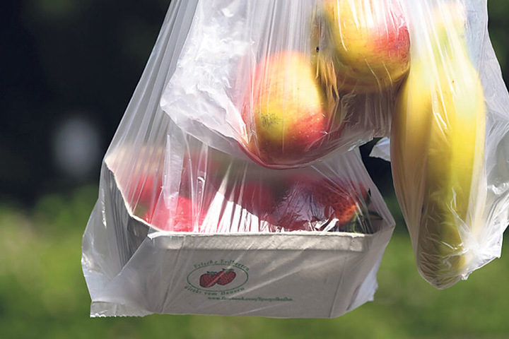 Jährlich fallen rund sechs Millionen Tonnen Plastikmüll an.