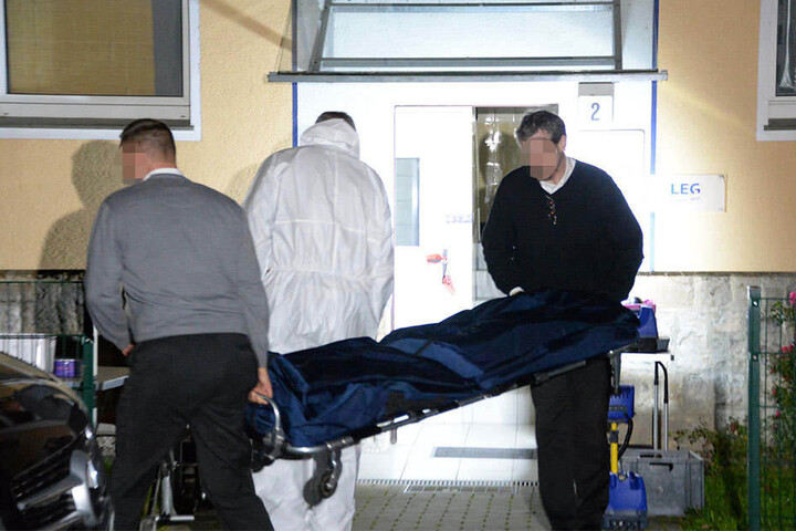 Im September 2017 fand man die Leichen von Mutter und Sohn in ihrer Wohnung.