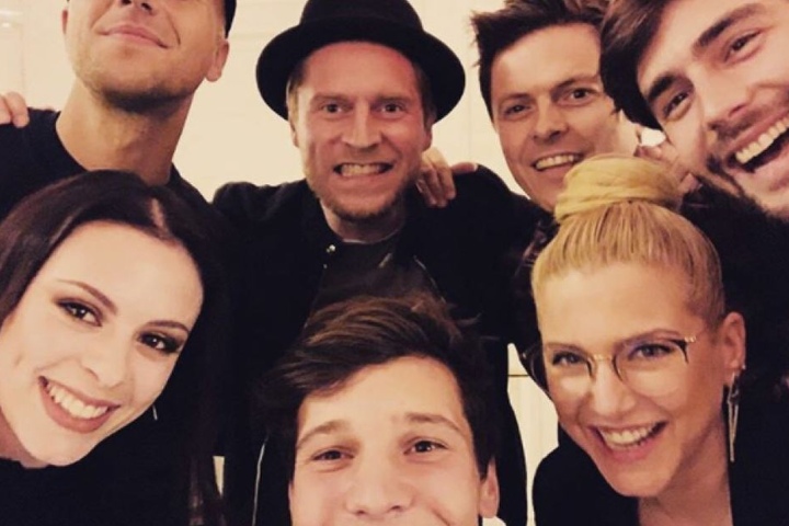 Milow, Johannes Oerding, Paddy Kelly, Álvaro Soler (oben v.l.). Jennifer Haben, Wincent Weiss und Jeanette Biedermann (unten v.l.)