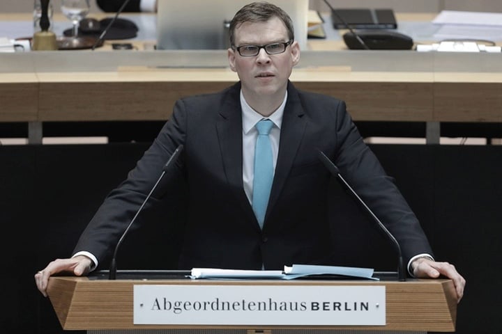 Florian Graf, Fraktionschef der CDU im Abgeordnetenhaus übt an den Plänen der SPD zur Marihuana-Legalisierung heftige Kritik.