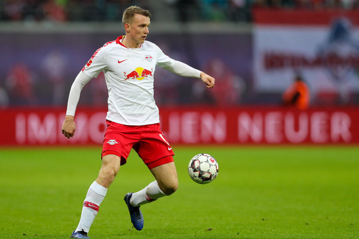Borussia-Manager Michael Zorc soll die Bemühungen um den Verteidiger von RB Leipzig intensiviert haben.