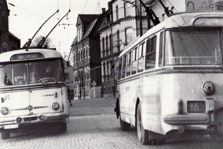 Bis 1977 ein alltägliche Bild in Zwickau: O-Busse des Typs Skoda.