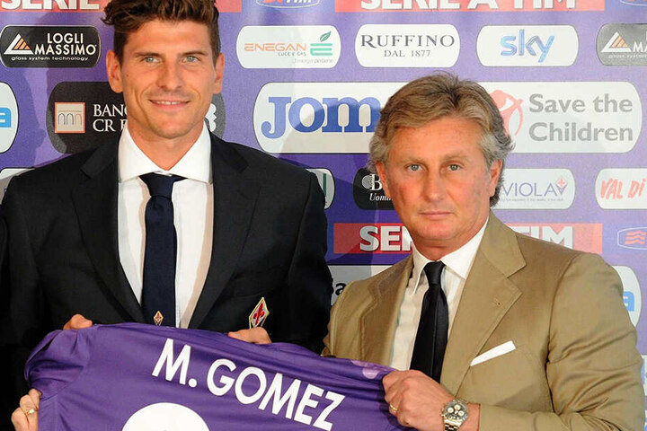 In seiner ersten Amtszeit beim AC Florenz, holte Prade 2013 auch Mario Gomez vom FC Bayern in die Toskana.