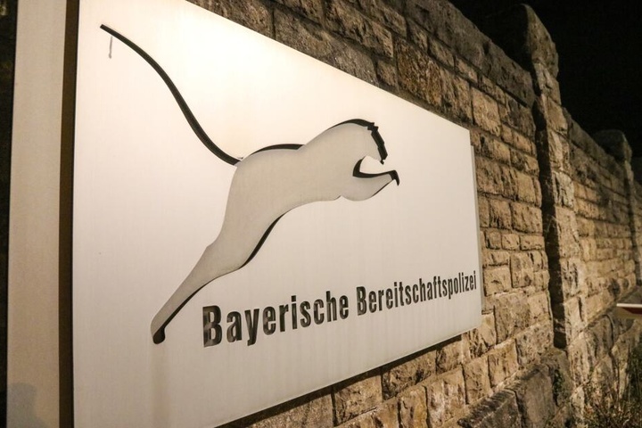 Die Bayerische Bereitschaftspolizei in Würzburg.