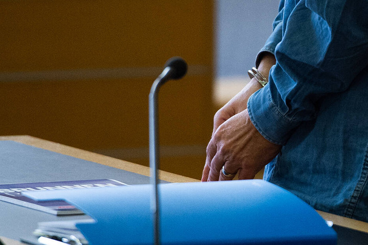 Bereits am Donnerstag beginnt der Prozess gegen das Pärchen am Landgericht in Hildesheim. Momentan sind beide in Untersuchungshaft. (Symbolbild).