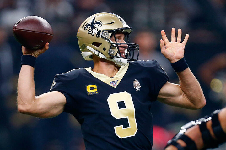 Saints Quarterback Drew Brees scheint sich wohl auch über die gedrückten Daumen aus dem Vatikan gefreut zu haben.