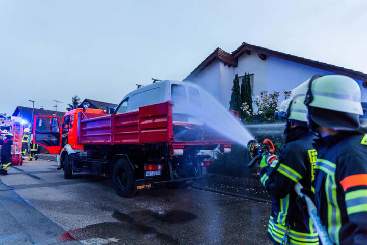 Das Auto wurde immer wieder mit Wasser gekühlt (Symbolfoto).