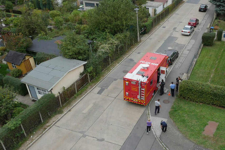 Die Einsatzleitung der Feuerwehr vor Ort.