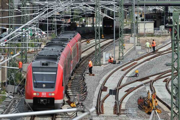 Noch rollen nur Nahverkehrszüge in den Chemnitzer Bahnhof.