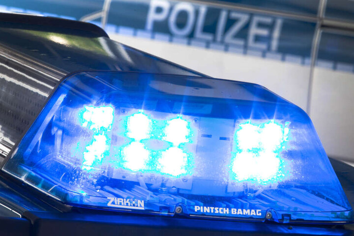 Die Polizei fahndet nach dem Jungen.