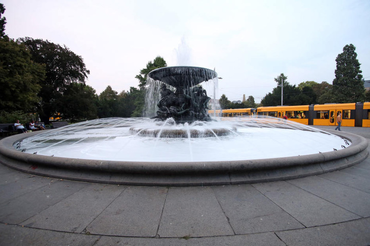Der Brunnen am Alberplatz soll am Sonnabend gereinigt werden.