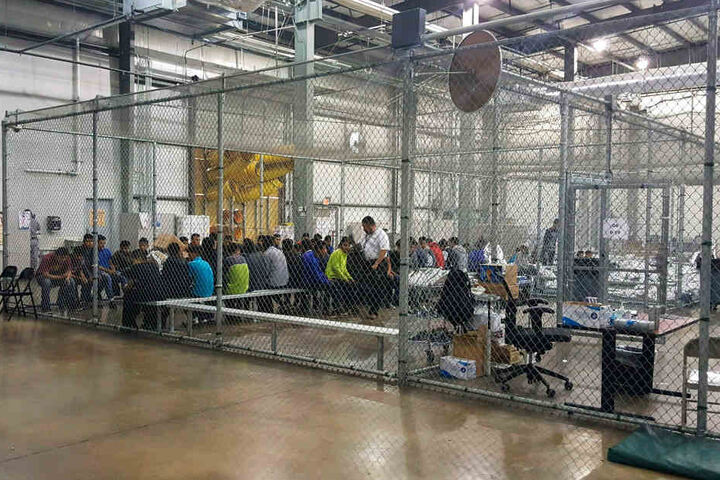 In den USA wurden Kinder von ihren Familien getrennt.