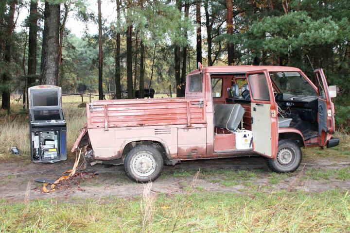 Bereits im November nutzte eine Bande in Hoyerswerda ein Auto zum
Einbruch.