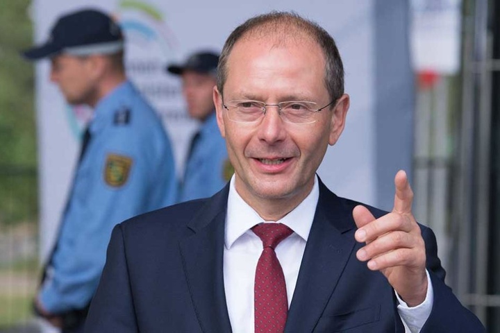 Innenminister Markus Ulkig (CDU) gab sein OK für die Verlängerung der zwei Kontrollbereiche.