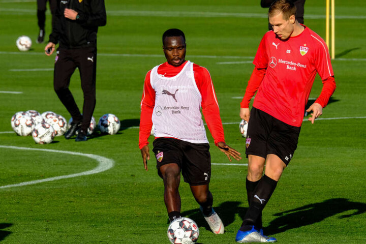 Holger Badstuber (rechts im Bild) im Zweikampf mit Chadrac Akolo im Trainingslager in La Manga.