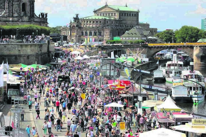 Bis auf einen Kokosnussattacke blieb das Stadtfest weitgehend friedlich.