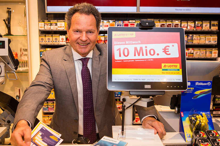 Ließ für 8 Millionen Euro die Tipp-Terminals erneuern: Sachsens Lotto-Chef Siegfried Schenek.