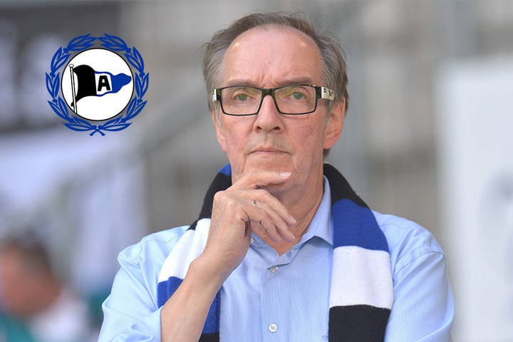 DSC-Präsident Hans-Jürgen Laufer bedankt sich bei den Bielefelder Fans.