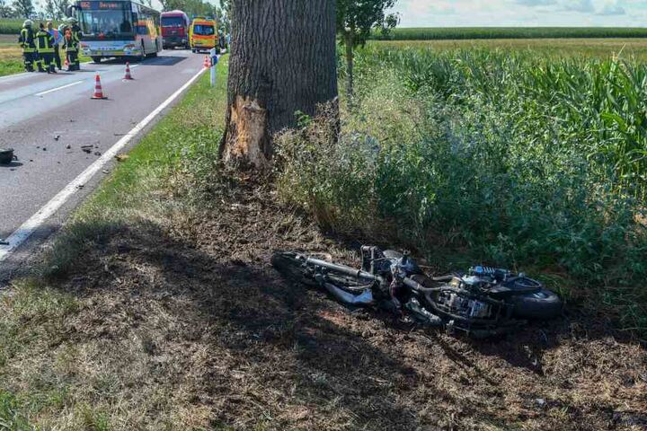 Laut Feuerwehr war der 60-Jährige sofort tot.