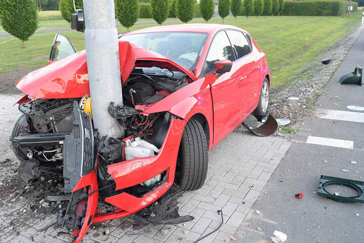 Der Sachschaden liegt laut Polizei bei 50.000 Euro.