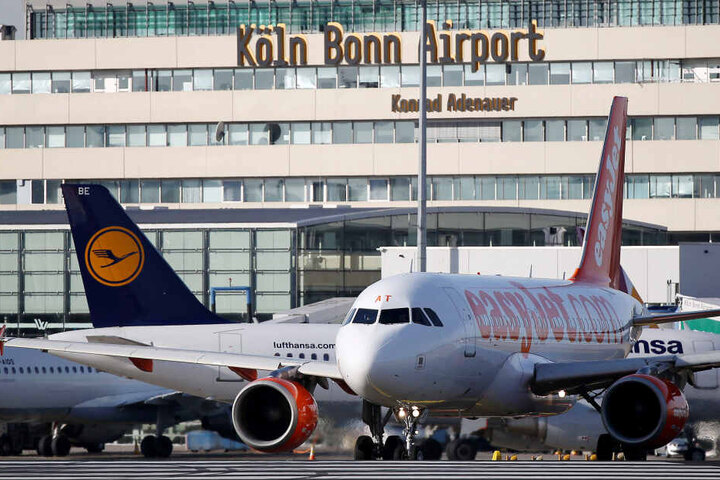 Geld beschlagnahmt: Die Männer wollten vom Flughafen Köln/Bonn nach Istanbul fliegen (Archivbild).
