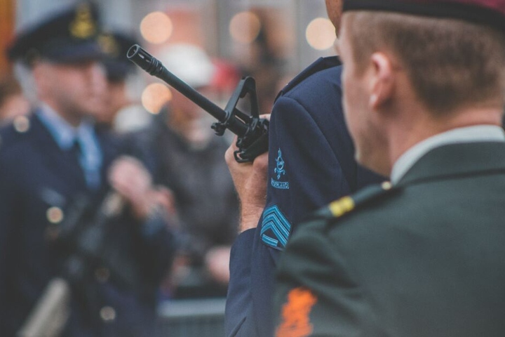 Die EU-Kommission sagt dem Terror den Kampf an. Fingerabdruck soll gegen Identitätenraub schützen.