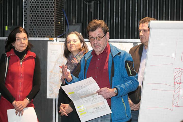 Das von Reinhard Koettnitz (62) geleitete Amt erteilt Anmeldern die Sondernutzungserlaubnis.