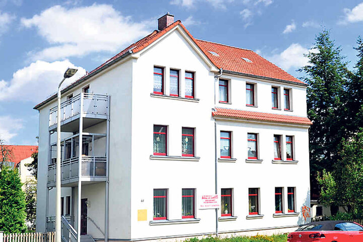 Geht es nach der Kassenärztlichen Vereinigung Sachsen soll hier bald ein junger Allgemeinmediziner einziehen.