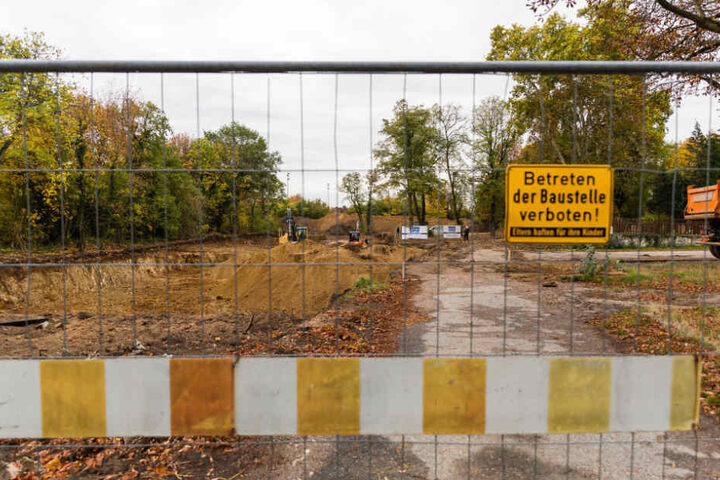 An der Baustelle steht momentan alles still.