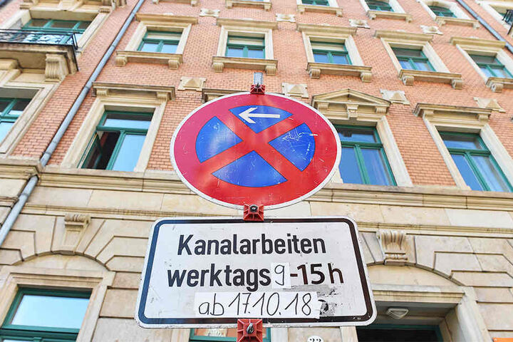 Die Stadtentwässerung will dem Problem am Mittwoch auf den Grund gehen.