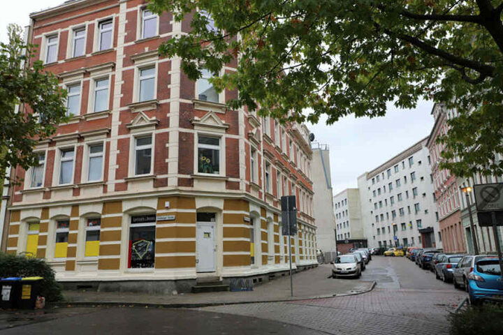 Vor diesem Café in der City geschah die blutige Auseinandersetzung.