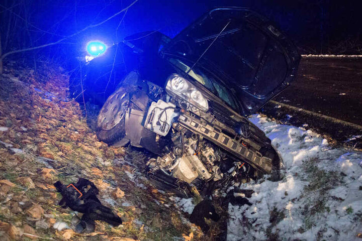 Der Aufprall war so heftig, dass es den Motorblock abriss.
