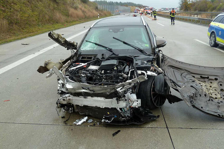 Der Mercedes Fahrer gab an, dass er vor dem Crash geschnitten wurde.
