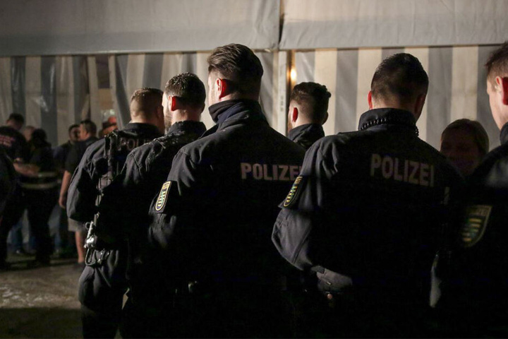 300 Polizeibeamte waren im Einsatz.