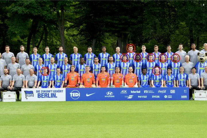 Bei Hertha BSC stehen acht deutsche Nationalspieler im Profikader. Maximilian Mittelstädt, Dennis Jastrzembski, Sidney Friede, Arne Maier, Florian Baak, Jordan Torunarigha, Niklas Stark und Patrick Klünter.