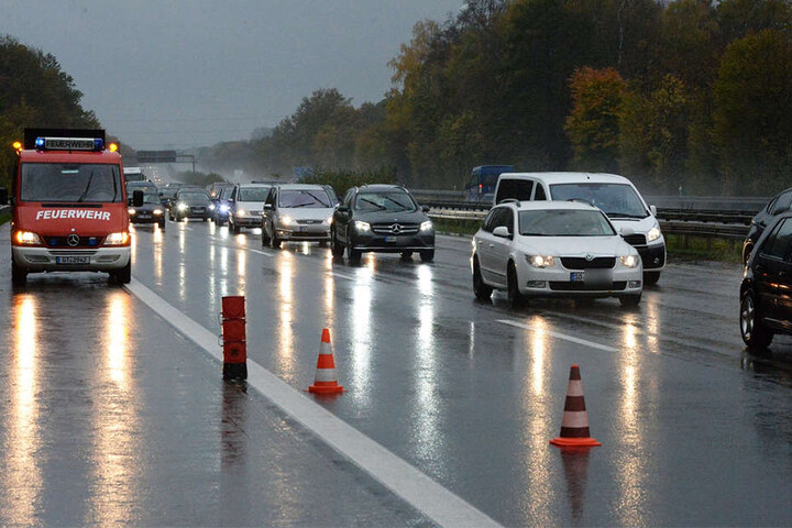 Obwohl sich ein Stau bildete, kam es zu keinen größeren Behinderungen im Verkehr.