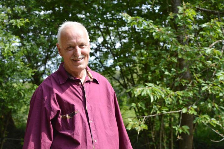 Bitter muss Klemens bereits zugeben: "Ich habe mich schon oft von Frauen ausnutzen lassen". Jetzt nutzt der geradlinige Klemens seine Chance auf die wahre Liebe!