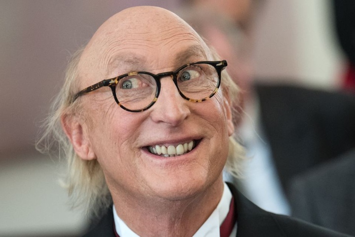 Der Kaltkomiker Otto Waalkes spendete in diesem Jahr ein selbstgemaltes Bild für den guten Zweck.