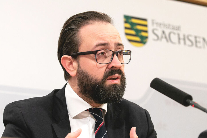 Minister Sebastian Gemkow (40, CDU)