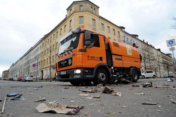 Die Müll-Entsorgung durch den ASR verzögerte sich in den vergangenen Wochen
wegen Schnee und Eis.
