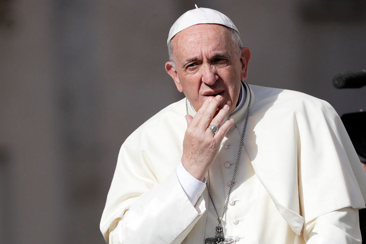 Ob Papst Franziskus nicht doch zumindest kurz ins Grübeln gekommen ist, ist nicht überliefert.