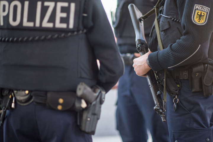 Die Polizei nahm den Mann am Hauptbahnhof München fest. (Symbolbild)