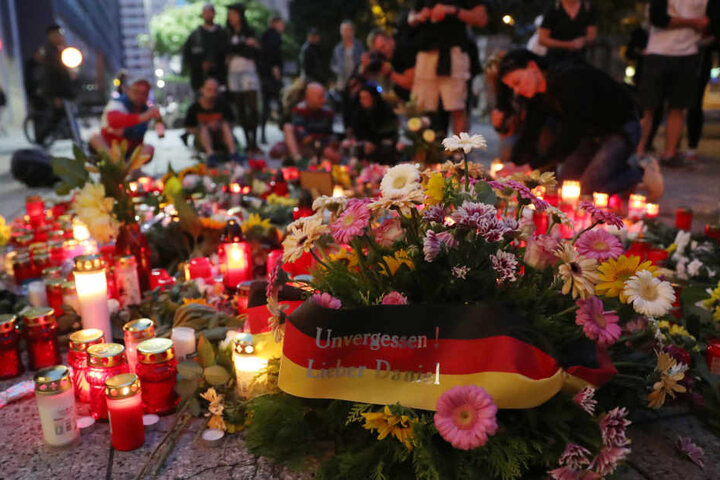 Drei Monate nach der tödlichen Messerattacke besucht Bundeskanzlerin Angela Merkel an diesem Freitag Chemnitz.